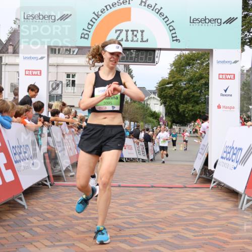 31.08.2025 - 21. Blankeneser Heldenlauf Strokosch-Dieckow http://msf.ph/oto/8657424 31.08.2025 10:54:56 Ziel 3342, 3614, 3615, 3283, 3395 meine-sportfotos.de