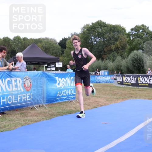 31.08.2025 - Elbe Triathlon Hamburg Strokosch-Dieckow http://msf.ph/oto/8657443 31.08.2025 12:43:53 Ziel 1623 meine-sportfotos.de