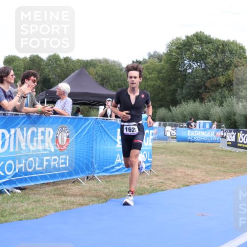31.08.2025 - Elbe Triathlon Hamburg Strokosch-Dieckow http://msf.ph/oto/8657451 31.08.2025 12:44:06 Ziel 1621 meine-sportfotos.de