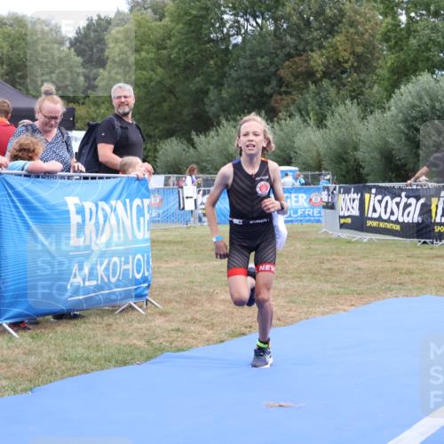 31.08.2025 - Elbe Triathlon Hamburg Strokosch-Dieckow http://msf.ph/oto/8657481 31.08.2025 12:51:34 Ziel 1680 meine-sportfotos.de