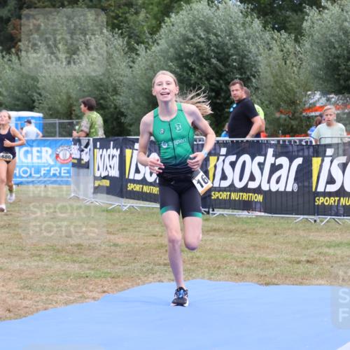 31.08.2025 - Elbe Triathlon Hamburg Strokosch-Dieckow http://msf.ph/oto/8657487 31.08.2025 12:51:56 Ziel 1686, 1697 meine-sportfotos.de