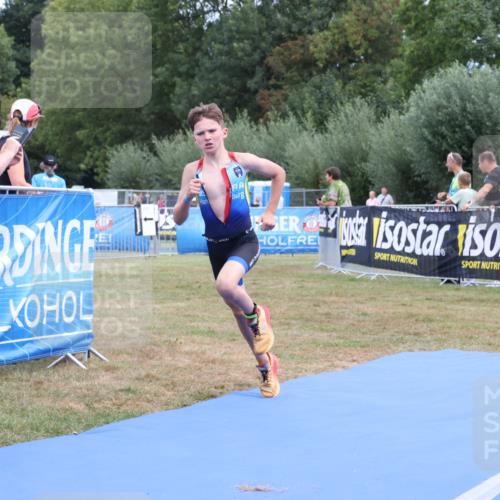 31.08.2025 - Elbe Triathlon Hamburg Strokosch-Dieckow http://msf.ph/oto/8657512 31.08.2025 12:52:19 Ziel 1675 meine-sportfotos.de