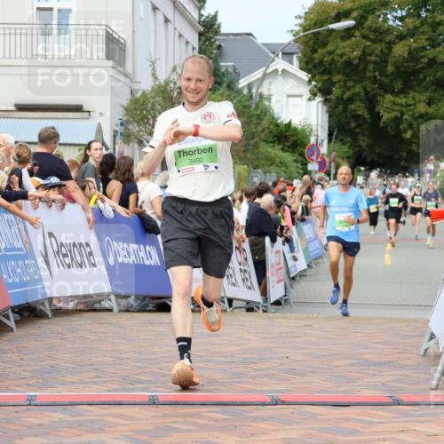31.08.2025 - 21. Blankeneser Heldenlauf Strokosch-Dieckow http://msf.ph/oto/8657519 31.08.2025 10:54:43 Ziel 3492, 3462 meine-sportfotos.de