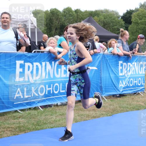 31.08.2025 - Elbe Triathlon Hamburg Strokosch-Dieckow http://msf.ph/oto/8657555 31.08.2025 12:54:56 Ziel 1689 meine-sportfotos.de