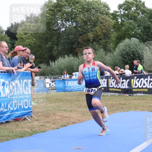 31.08.2025 - Elbe Triathlon Hamburg Strokosch-Dieckow http://msf.ph/oto/8657591 31.08.2025 12:56:35 Ziel 1674 meine-sportfotos.de