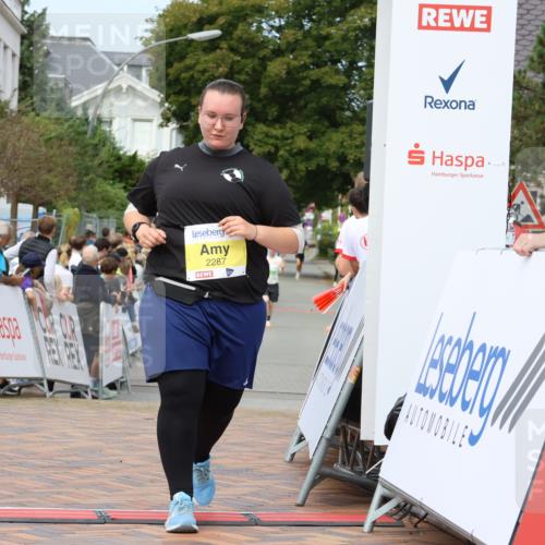 31.08.2025 - 21. Blankeneser Heldenlauf Strokosch-Dieckow http://msf.ph/oto/8657598 31.08.2025 10:54:33 Ziel 2287, 3488, 3332 meine-sportfotos.de