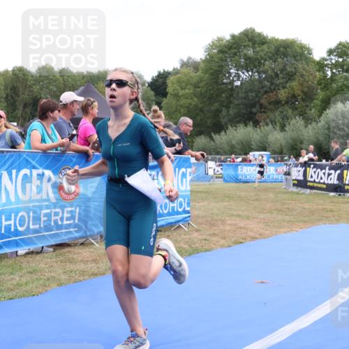 31.08.2025 - Elbe Triathlon Hamburg Strokosch-Dieckow http://msf.ph/oto/8657667 31.08.2025 12:58:39 Ziel 1657, 1667 meine-sportfotos.de