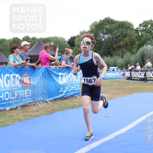 31.08.2025 - Elbe Triathlon Hamburg Strokosch-Dieckow http://msf.ph/oto/8657675 31.08.2025 12:58:46 Ziel 1667 meine-sportfotos.de