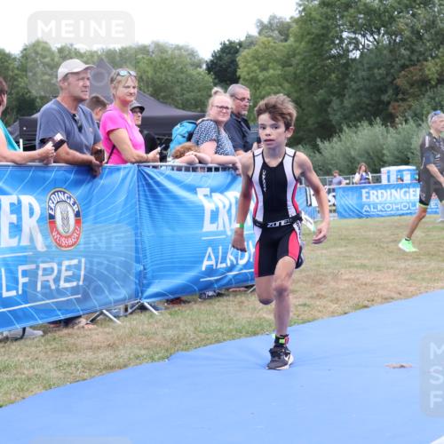 31.08.2025 - Elbe Triathlon Hamburg Strokosch-Dieckow http://msf.ph/oto/8657705 31.08.2025 12:59:31 Ziel 1704 meine-sportfotos.de
