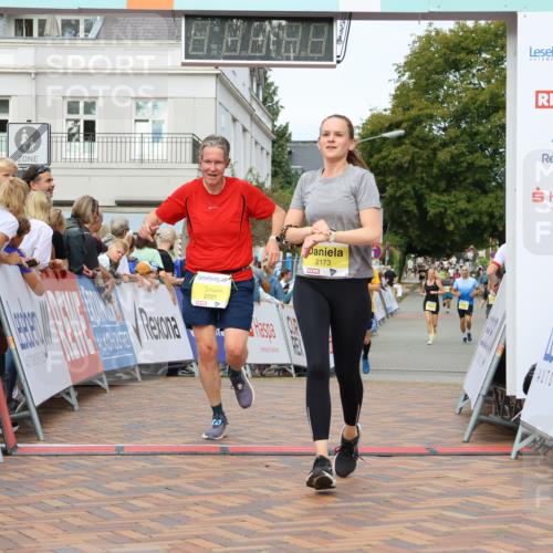 31.08.2025 - 21. Blankeneser Heldenlauf Strokosch-Dieckow http://msf.ph/oto/8657722 31.08.2025 10:28:33 Ziel 2249, 2173, 2727, 2351 meine-sportfotos.de