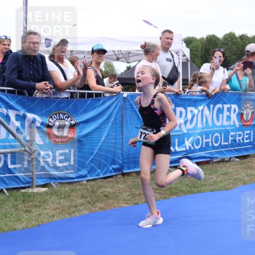 31.08.2025 - Elbe Triathlon Hamburg Strokosch-Dieckow http://msf.ph/oto/8657758 31.08.2025 13:00:49 Ziel 1652, 1681, 1718, 1725 meine-sportfotos.de