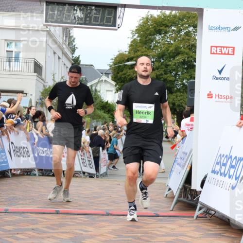 31.08.2025 - 21. Blankeneser Heldenlauf Strokosch-Dieckow http://msf.ph/oto/8657812 31.08.2025 10:53:37 Ziel 3501, 3234 meine-sportfotos.de