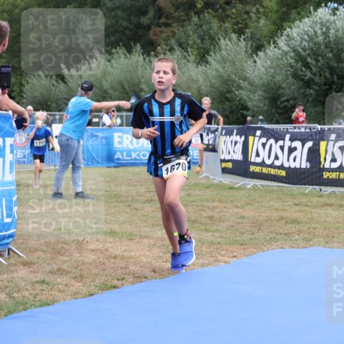 31.08.2025 - Elbe Triathlon Hamburg Strokosch-Dieckow http://msf.ph/oto/8657818 31.08.2025 13:01:45 Ziel 1670, 1702 meine-sportfotos.de