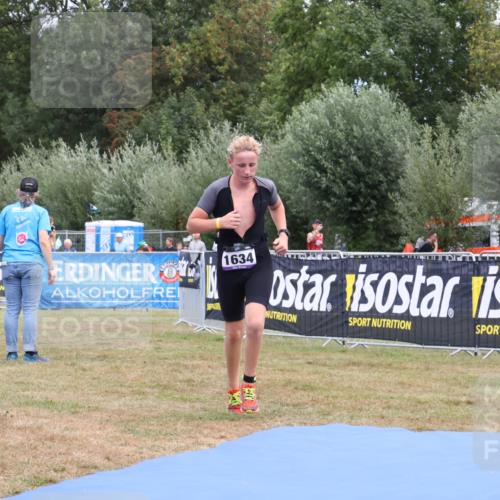 31.08.2025 - Elbe Triathlon Hamburg Strokosch-Dieckow http://msf.ph/oto/8657830 31.08.2025 13:01:52 Ziel 1634, 1670 meine-sportfotos.de