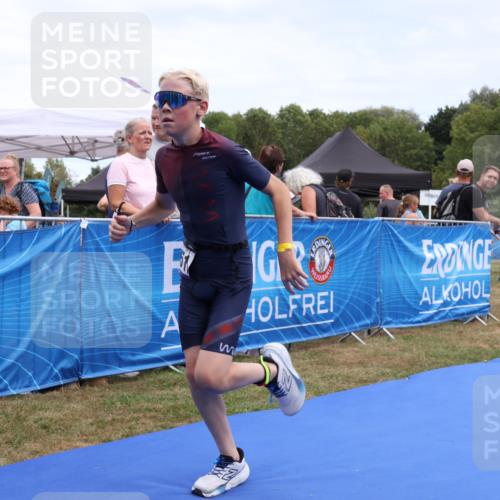31.08.2025 - Elbe Triathlon Hamburg Strokosch-Dieckow http://msf.ph/oto/8657847 31.08.2025 13:02:14 Ziel 1651, 1671 meine-sportfotos.de