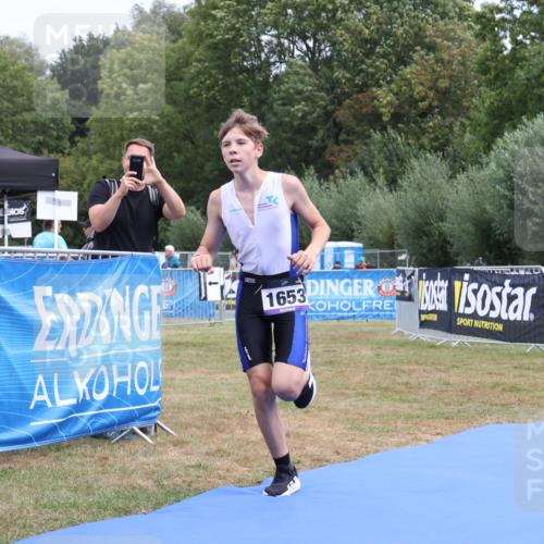 31.08.2025 - Elbe Triathlon Hamburg Strokosch-Dieckow http://msf.ph/oto/8657908 31.08.2025 13:03:36 Ziel 1653 meine-sportfotos.de