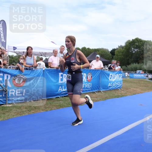 31.08.2025 - Elbe Triathlon Hamburg Strokosch-Dieckow http://msf.ph/oto/8657931 31.08.2025 13:04:16 Ziel 1658, 1712 meine-sportfotos.de