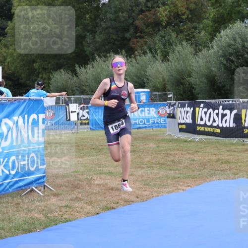 31.08.2025 - Elbe Triathlon Hamburg Strokosch-Dieckow http://msf.ph/oto/8657933 31.08.2025 13:04:36 Ziel 1664 meine-sportfotos.de