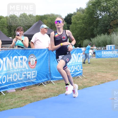 31.08.2025 - Elbe Triathlon Hamburg Strokosch-Dieckow http://msf.ph/oto/8657937 31.08.2025 13:04:37 Ziel 1664 meine-sportfotos.de