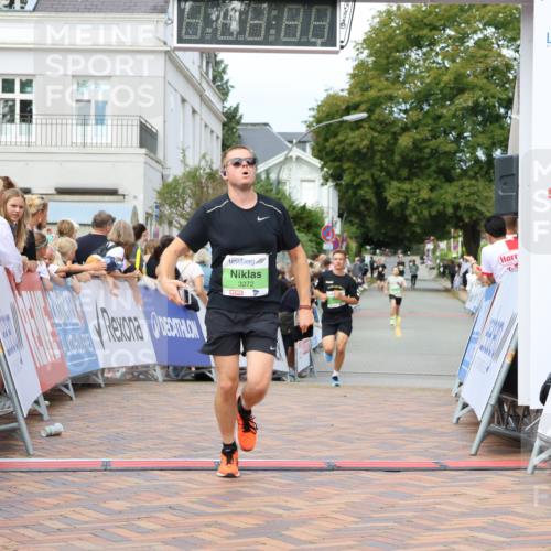 31.08.2025 - 21. Blankeneser Heldenlauf Strokosch-Dieckow http://msf.ph/oto/8657938 31.08.2025 10:53:17 Ziel 3371, 3636, 3272 meine-sportfotos.de