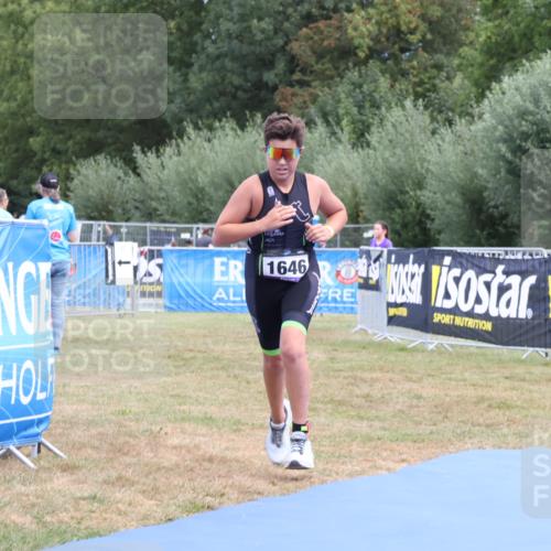31.08.2025 - Elbe Triathlon Hamburg Strokosch-Dieckow http://msf.ph/oto/8657944 31.08.2025 13:05:01 Ziel 1646 meine-sportfotos.de
