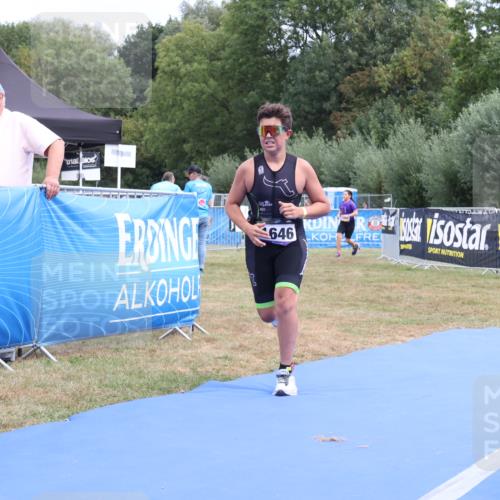 31.08.2025 - Elbe Triathlon Hamburg Strokosch-Dieckow http://msf.ph/oto/8657948 31.08.2025 13:05:02 Ziel 1646, 1694 meine-sportfotos.de