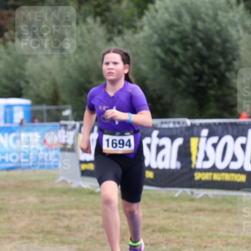 31.08.2025 - Elbe Triathlon Hamburg Strokosch-Dieckow http://msf.ph/oto/8657956 31.08.2025 13:05:09 Ziel 1694 meine-sportfotos.de