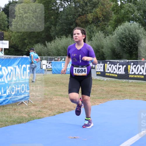 31.08.2025 - Elbe Triathlon Hamburg Strokosch-Dieckow http://msf.ph/oto/8657960 31.08.2025 13:05:10 Ziel 1694 meine-sportfotos.de