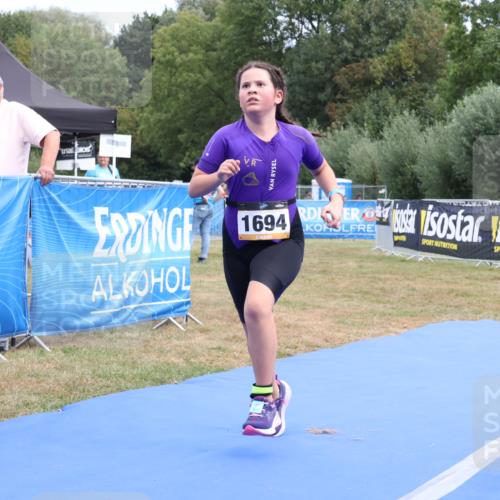 31.08.2025 - Elbe Triathlon Hamburg Strokosch-Dieckow http://msf.ph/oto/8657963 31.08.2025 13:05:10 Ziel 1694 meine-sportfotos.de