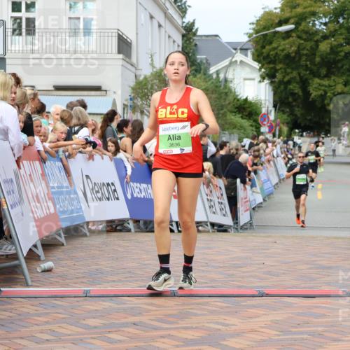 31.08.2025 - 21. Blankeneser Heldenlauf Strokosch-Dieckow http://msf.ph/oto/8657966 31.08.2025 10:53:12 Ziel 3636 meine-sportfotos.de