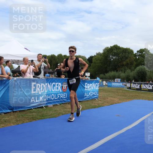 31.08.2025 - Elbe Triathlon Hamburg Strokosch-Dieckow http://msf.ph/oto/8657973 31.08.2025 13:05:26 Ziel 1655 meine-sportfotos.de