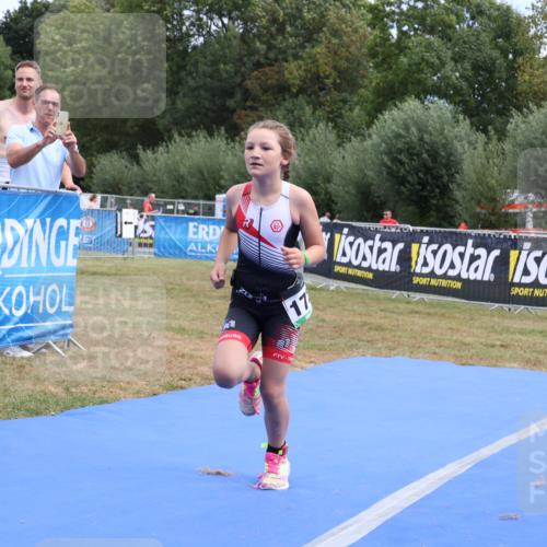 31.08.2025 - Elbe Triathlon Hamburg Strokosch-Dieckow http://msf.ph/oto/8657977 31.08.2025 13:06:24 Ziel 1720 meine-sportfotos.de