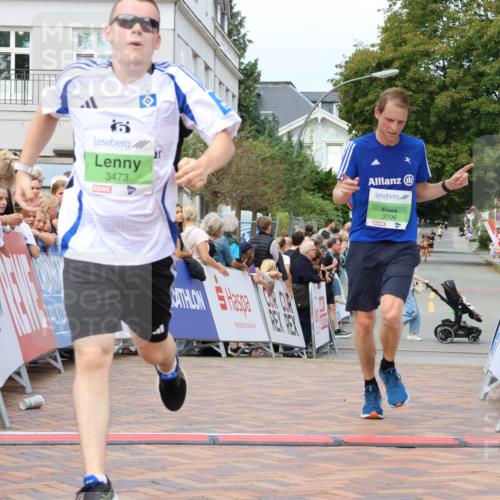 31.08.2025 - 21. Blankeneser Heldenlauf Strokosch-Dieckow http://msf.ph/oto/8657991 31.08.2025 10:52:49 Ziel 3706, 3473 meine-sportfotos.de