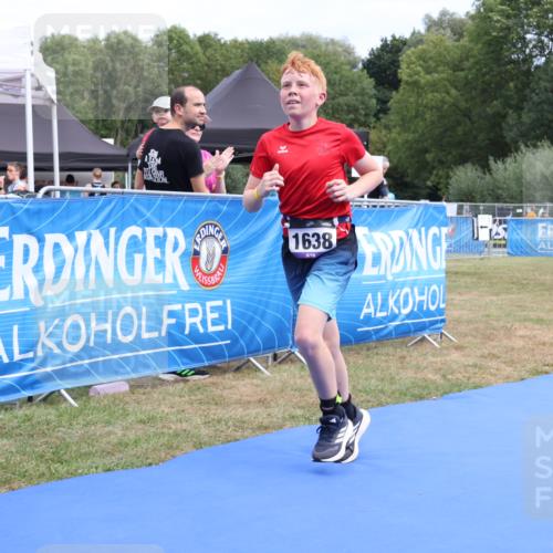 31.08.2025 - Elbe Triathlon Hamburg Strokosch-Dieckow http://msf.ph/oto/8657998 31.08.2025 13:06:48 Ziel 1638 meine-sportfotos.de