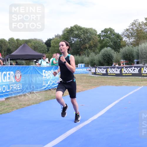 31.08.2025 - Elbe Triathlon Hamburg Strokosch-Dieckow http://msf.ph/oto/8658011 31.08.2025 13:07:32 Ziel 1663 meine-sportfotos.de