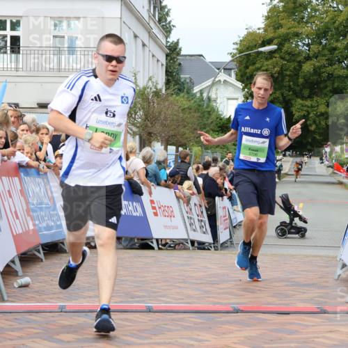 31.08.2025 - 21. Blankeneser Heldenlauf Strokosch-Dieckow http://msf.ph/oto/8658016 31.08.2025 10:52:48 Ziel 3706, 3473 meine-sportfotos.de