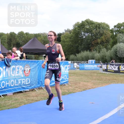 31.08.2025 - Elbe Triathlon Hamburg Strokosch-Dieckow http://msf.ph/oto/8658027 31.08.2025 13:08:21 Ziel 1659 meine-sportfotos.de