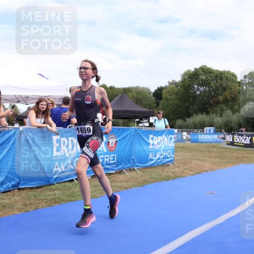 31.08.2025 - Elbe Triathlon Hamburg Strokosch-Dieckow http://msf.ph/oto/8658030 31.08.2025 13:08:22 Ziel 1659 meine-sportfotos.de