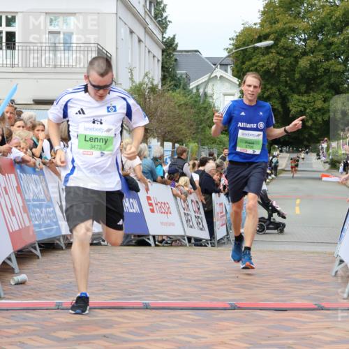 31.08.2025 - 21. Blankeneser Heldenlauf Strokosch-Dieckow http://msf.ph/oto/8658033 31.08.2025 10:52:48 Ziel 3706, 3473 meine-sportfotos.de