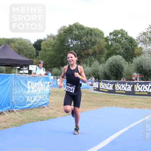 31.08.2025 - Elbe Triathlon Hamburg Strokosch-Dieckow http://msf.ph/oto/8658036 31.08.2025 13:08:46 Ziel 1654 meine-sportfotos.de