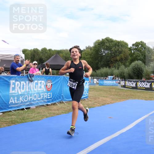 31.08.2025 - Elbe Triathlon Hamburg Strokosch-Dieckow http://msf.ph/oto/8658038 31.08.2025 13:08:46 Ziel 1654 meine-sportfotos.de