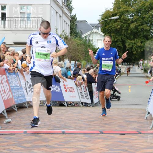 31.08.2025 - 21. Blankeneser Heldenlauf Strokosch-Dieckow http://msf.ph/oto/8658041 31.08.2025 10:52:48 Ziel 3706, 3473 meine-sportfotos.de