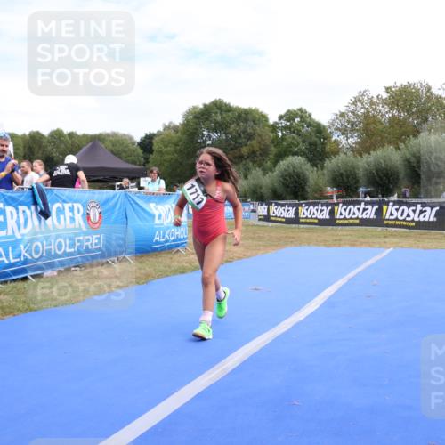 31.08.2025 - Elbe Triathlon Hamburg Strokosch-Dieckow http://msf.ph/oto/8658059 31.08.2025 13:09:54 Ziel 1717 meine-sportfotos.de