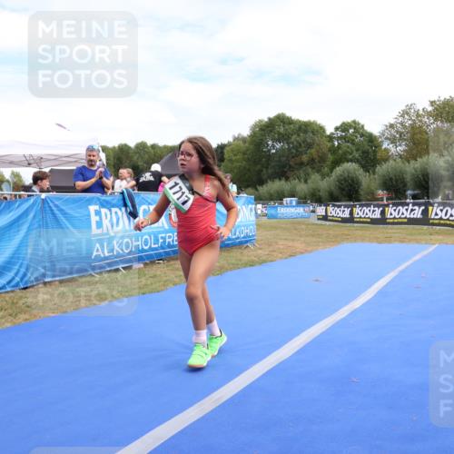 31.08.2025 - Elbe Triathlon Hamburg Strokosch-Dieckow http://msf.ph/oto/8658062 31.08.2025 13:09:54 Ziel 1717 meine-sportfotos.de