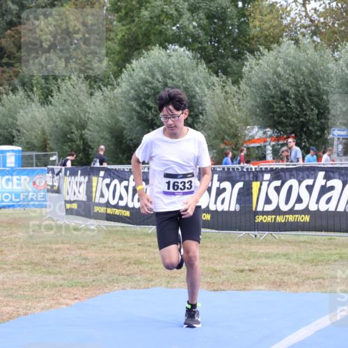 31.08.2025 - Elbe Triathlon Hamburg Strokosch-Dieckow http://msf.ph/oto/8658066 31.08.2025 13:10:15 Ziel 1633 meine-sportfotos.de