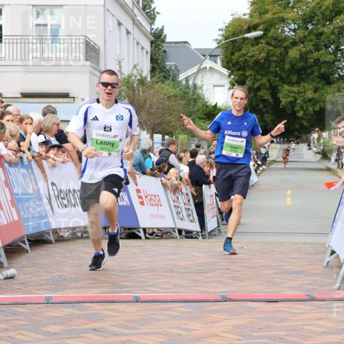 31.08.2025 - 21. Blankeneser Heldenlauf Strokosch-Dieckow http://msf.ph/oto/8658069 31.08.2025 10:52:47 Ziel 3706, 3473 meine-sportfotos.de