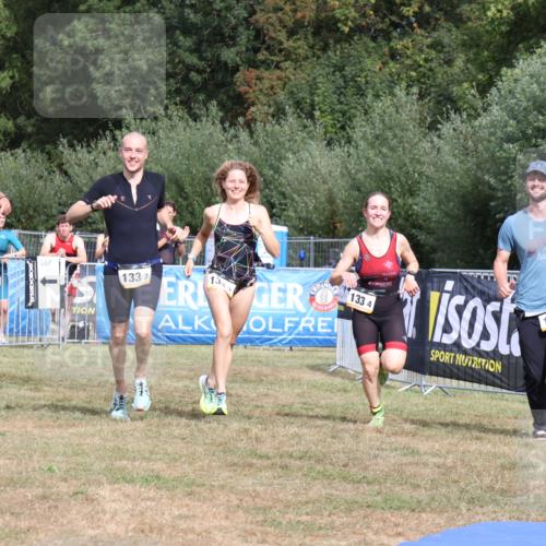 31.08.2025 - Elbe Triathlon Hamburg Strokosch-Dieckow http://msf.ph/oto/8658091 31.08.2025 15:56:43 Ziel  meine-sportfotos.de