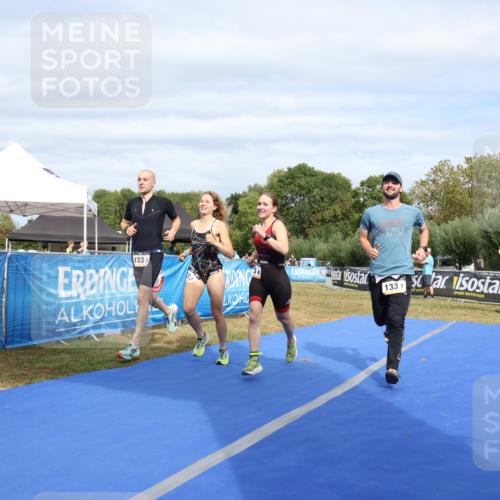 31.08.2025 - Elbe Triathlon Hamburg Strokosch-Dieckow http://msf.ph/oto/8658102 31.08.2025 15:56:47 Ziel  meine-sportfotos.de