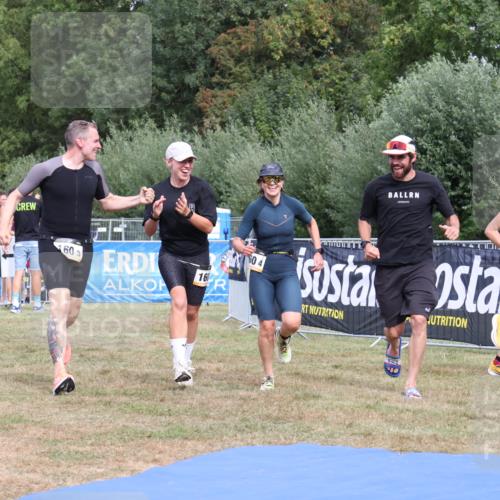 31.08.2025 - Elbe Triathlon Hamburg Strokosch-Dieckow http://msf.ph/oto/8658106 31.08.2025 15:59:32 Ziel  meine-sportfotos.de