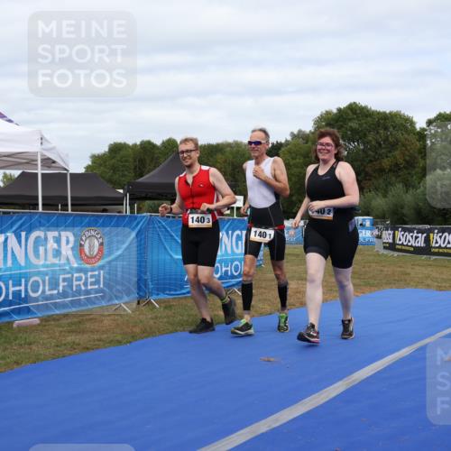 31.08.2025 - Elbe Triathlon Hamburg Strokosch-Dieckow http://msf.ph/oto/8658153 31.08.2025 16:02:18 Ziel  meine-sportfotos.de